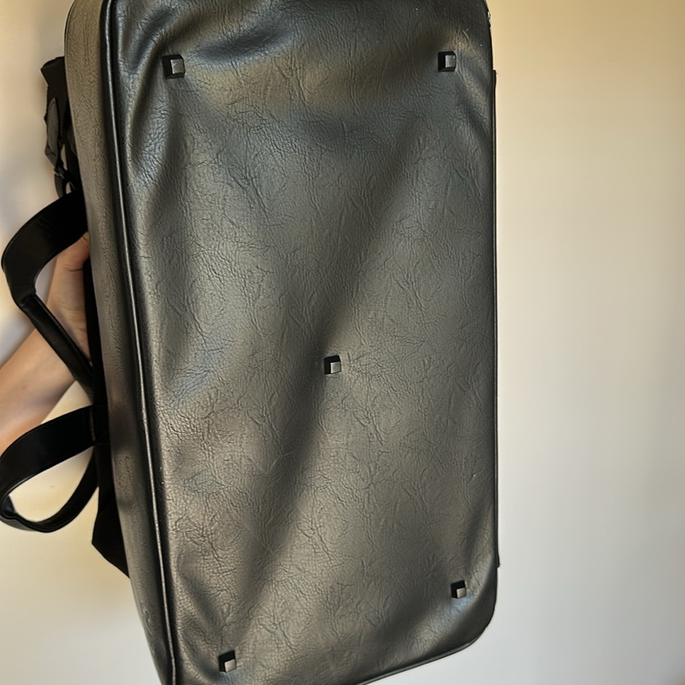 Beis Weekender Bag Barely Used - Picture 6 of 6